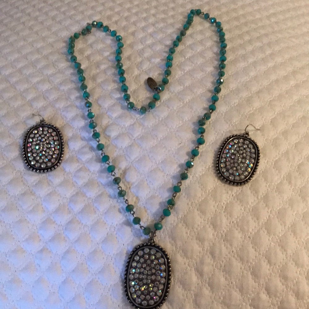 Necklace with Ear Rings.